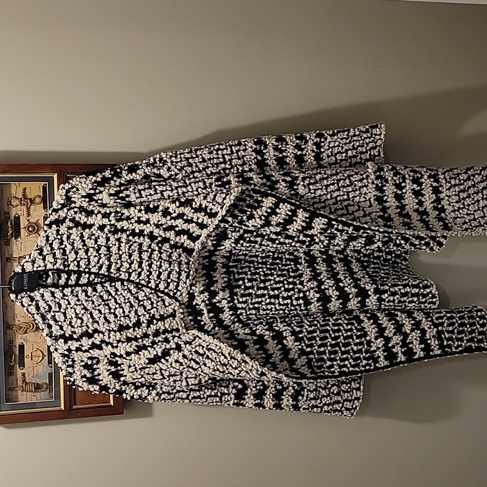 Black and white open knit cardigan/ poncho.